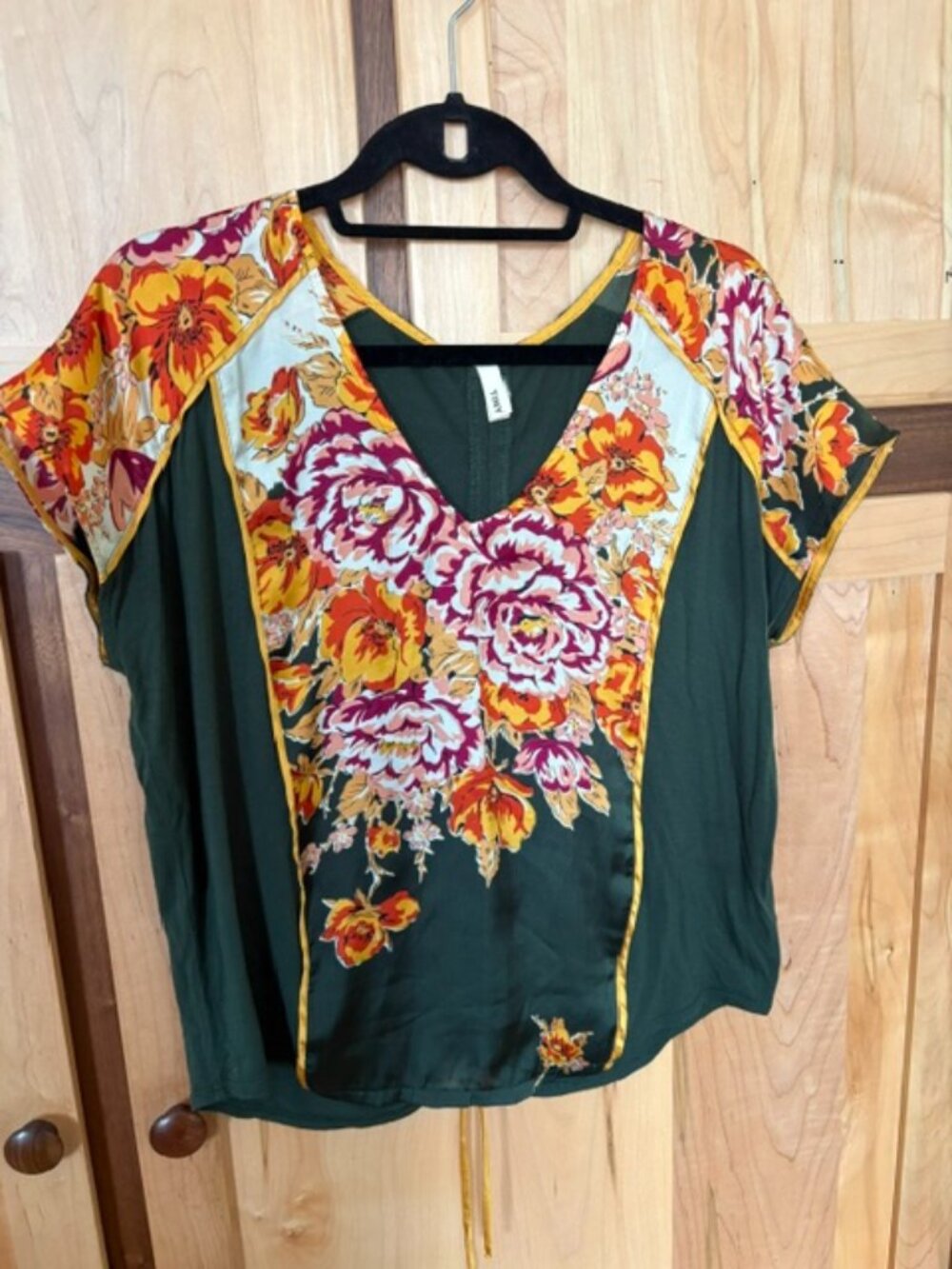 Anthropologie by Tiny Contrast Top - Medium